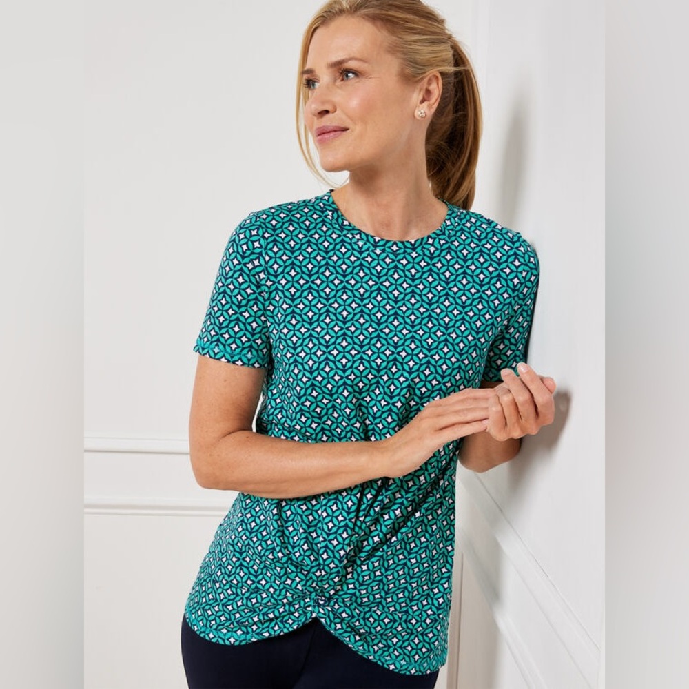 Talbots Short Sleeve Twist Front Tee Leaf Medallion Size L Sporty Athleisure